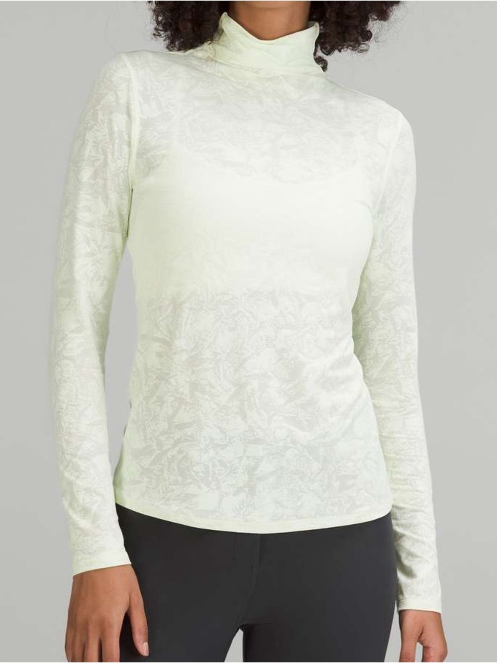 Lululemon Slim-Fit Jacquard Turtleneck size 2